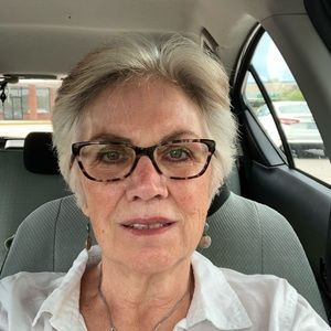 Meet your Posher, Denise